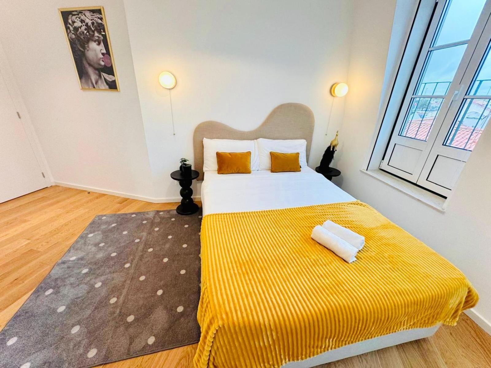 Lisbon Pink House II Beautiful 2 Bedroom Flat In City Center المظهر الخارجي الصورة