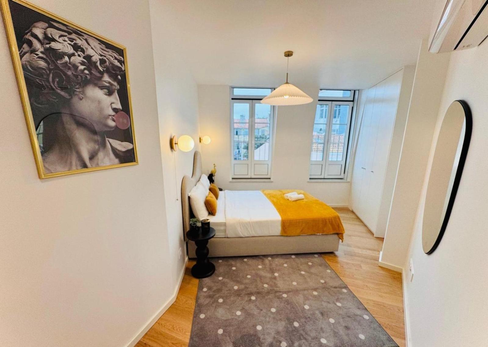 Lisbon Pink House II Beautiful 2 Bedroom Flat In City Center المظهر الخارجي الصورة