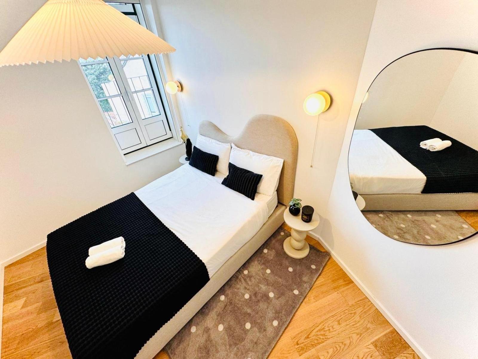 Lisbon Pink House II Beautiful 2 Bedroom Flat In City Center المظهر الخارجي الصورة