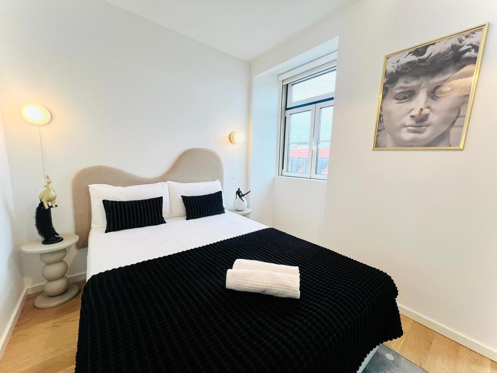 Lisbon Pink House II Beautiful 2 Bedroom Flat In City Center المظهر الخارجي الصورة