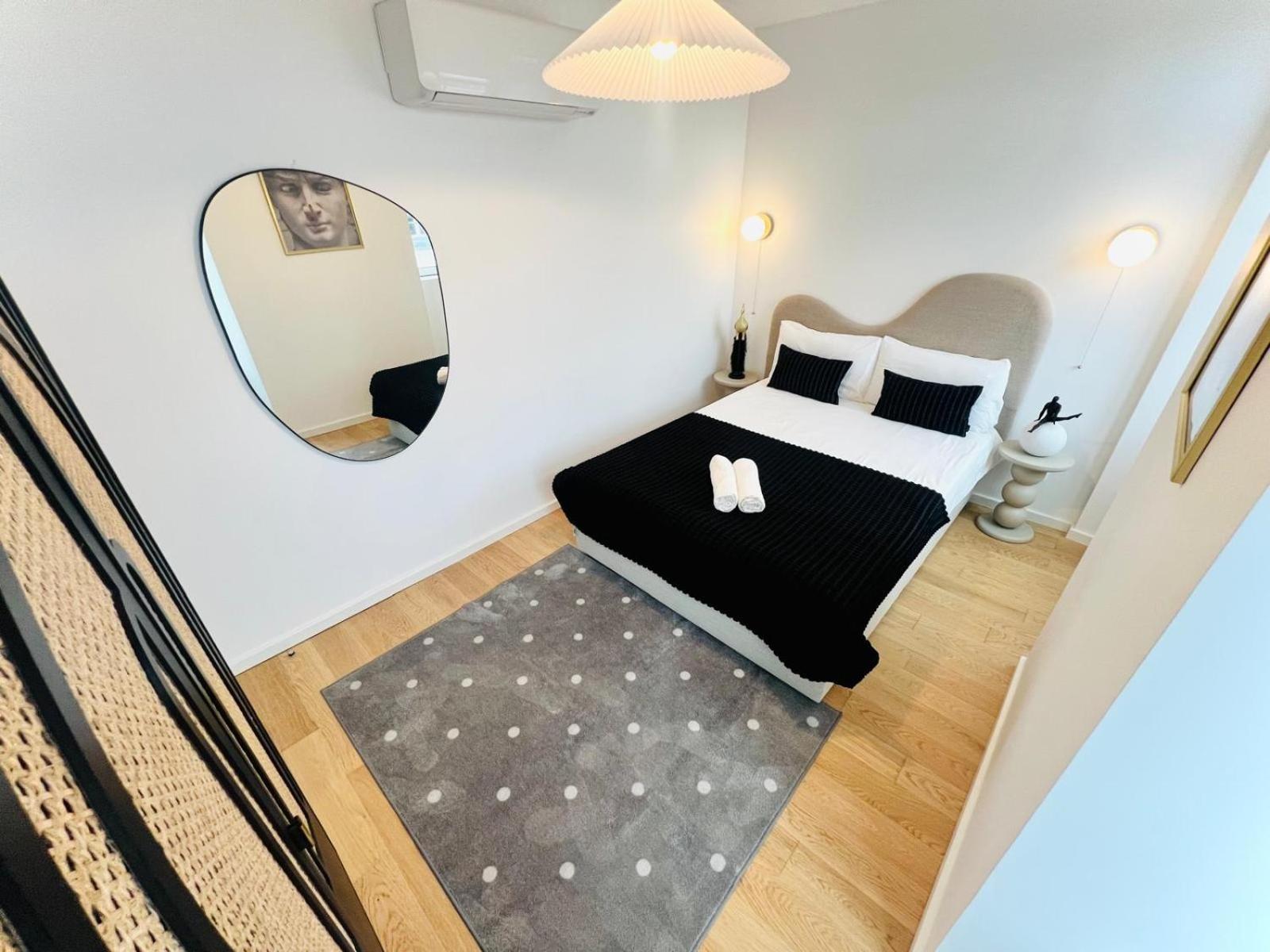 Lisbon Pink House II Beautiful 2 Bedroom Flat In City Center المظهر الخارجي الصورة