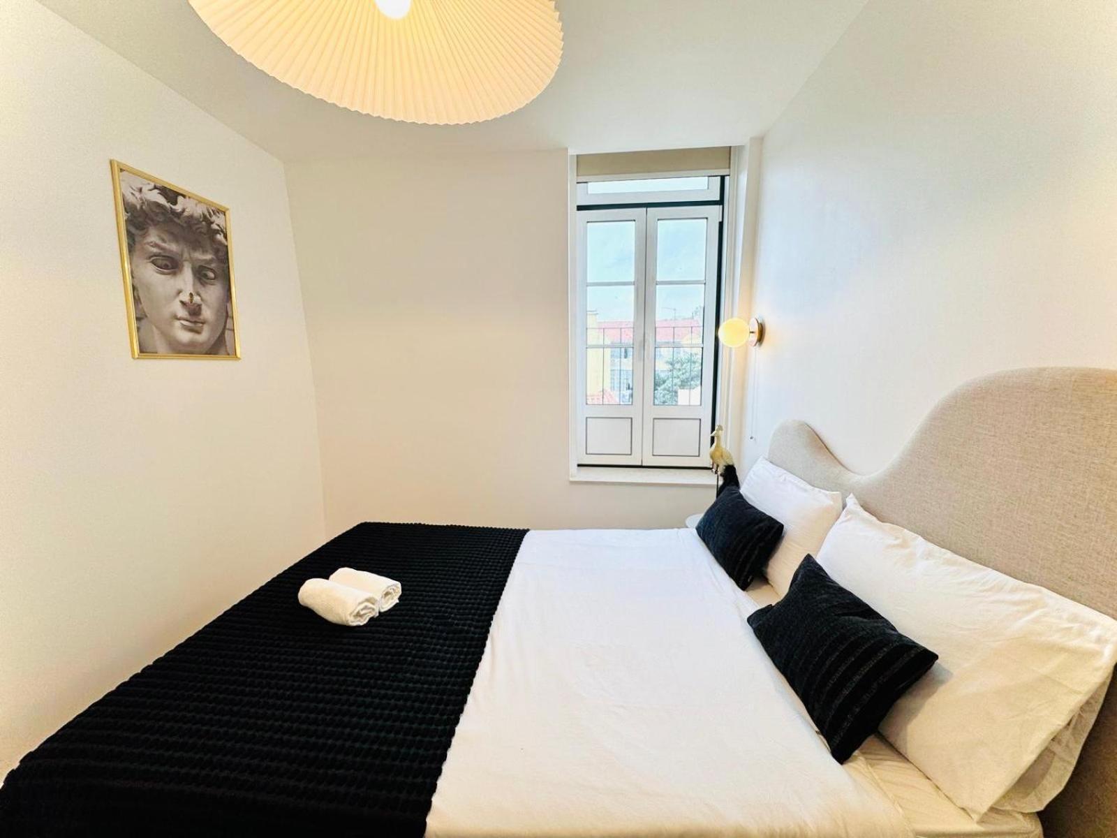 Lisbon Pink House II Beautiful 2 Bedroom Flat In City Center المظهر الخارجي الصورة