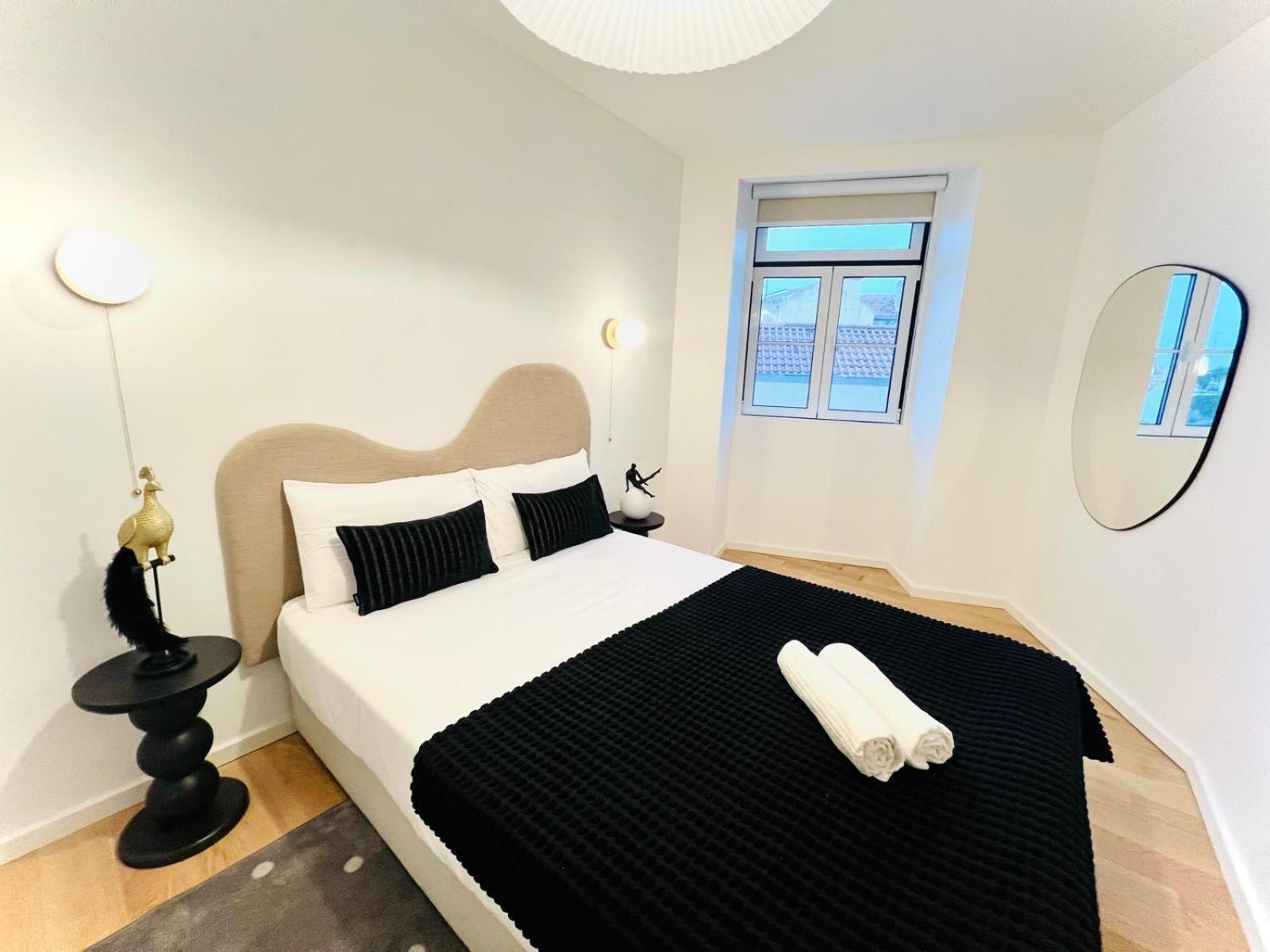 Lisbon Pink House II Beautiful 2 Bedroom Flat In City Center المظهر الخارجي الصورة